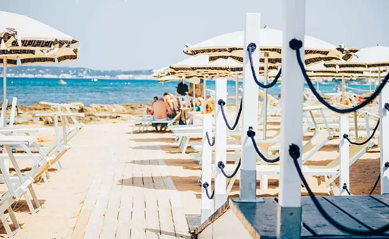 Popula Rooms & Mediterranean Bay